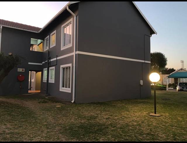 1 BEDROOM APARTMENT FOR SALE IN BOKSBURG NORTH